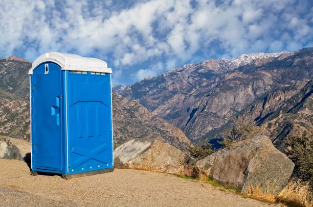 Porta potty delivery and setup in Fairview, TX